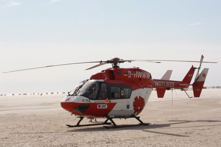 26222_100897366615229_100000848991972_22023_1302291_n